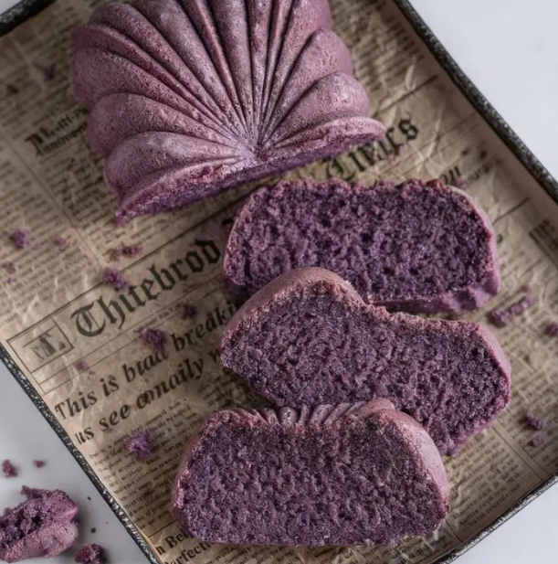 Gâteau moelleux à l’UBE & coco